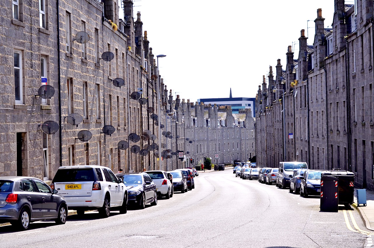 Aberdeen Street Buildings  - travelphotographer / Pixabay