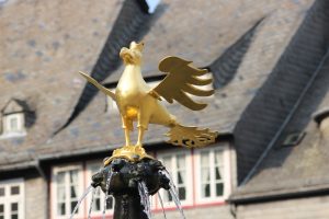 Adler Fountain Goslar Marketplace  - Kor_el_ya / Pixabay