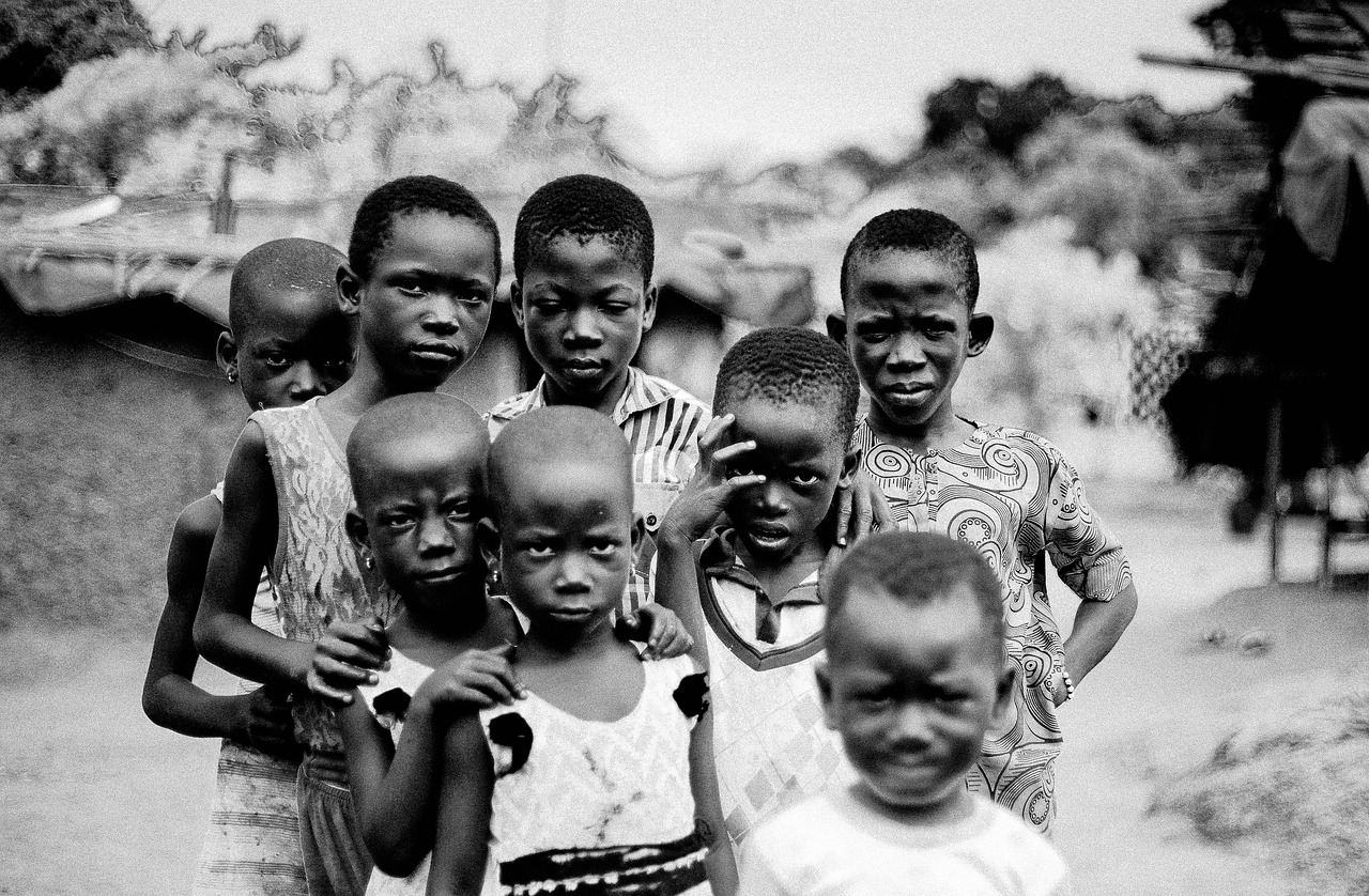 Africa Children Young Poverty Boys - LeDeefrey / Pixabay