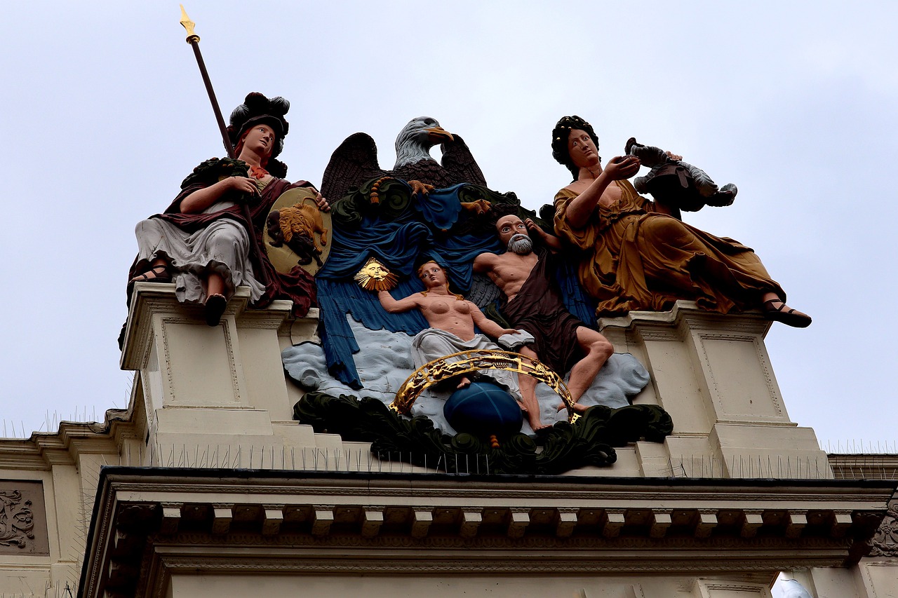 Alkmaar Town Hall Story Art  - Tho-Ge / Pixabay