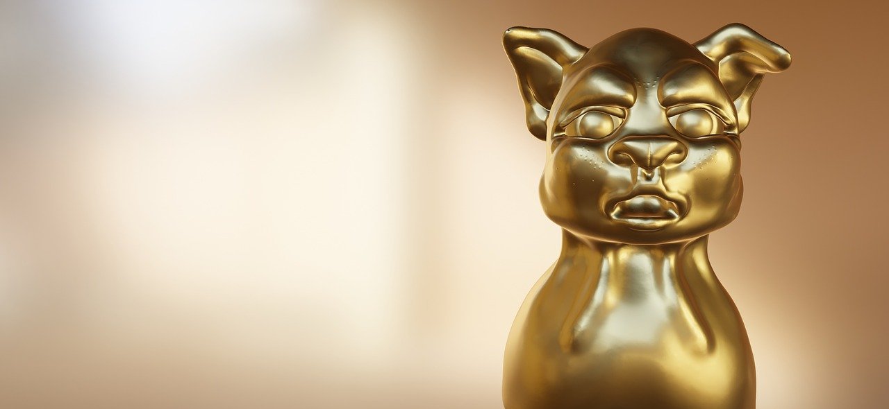 Animal Golden Statue Figure  - HEIDIVAR / Pixabay