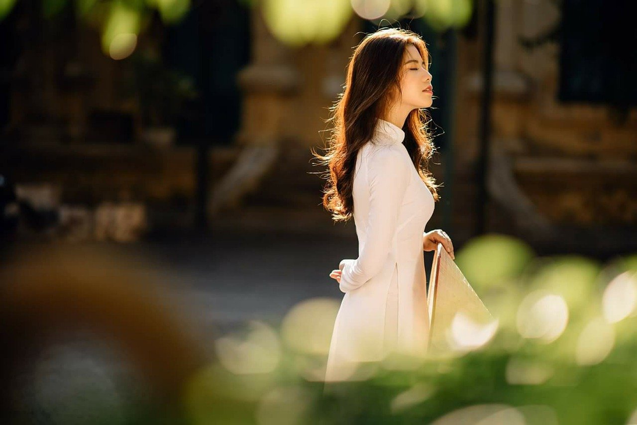 Ao Dai Fashion Woman Vietnamese - THE_MOOD_FACTOR / Pixabay