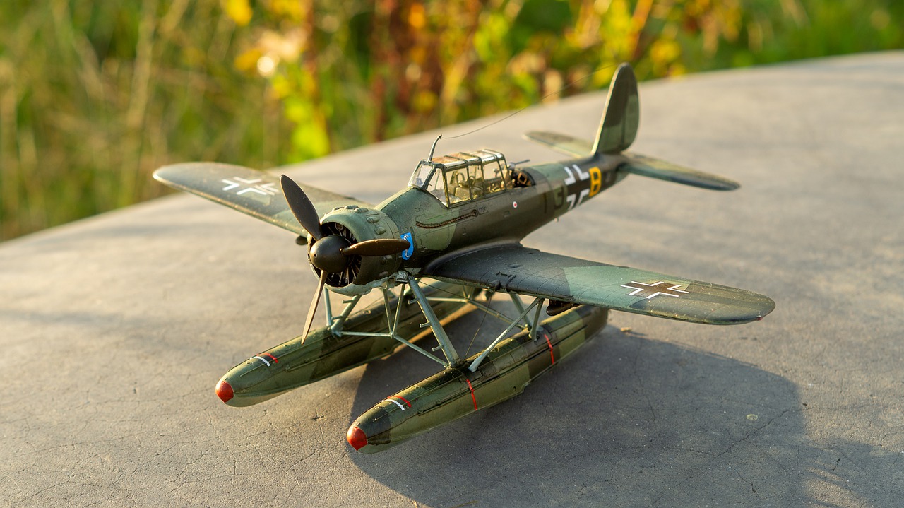 Arado Ar Modelling Miniature - Matias_Luge / Pixabay