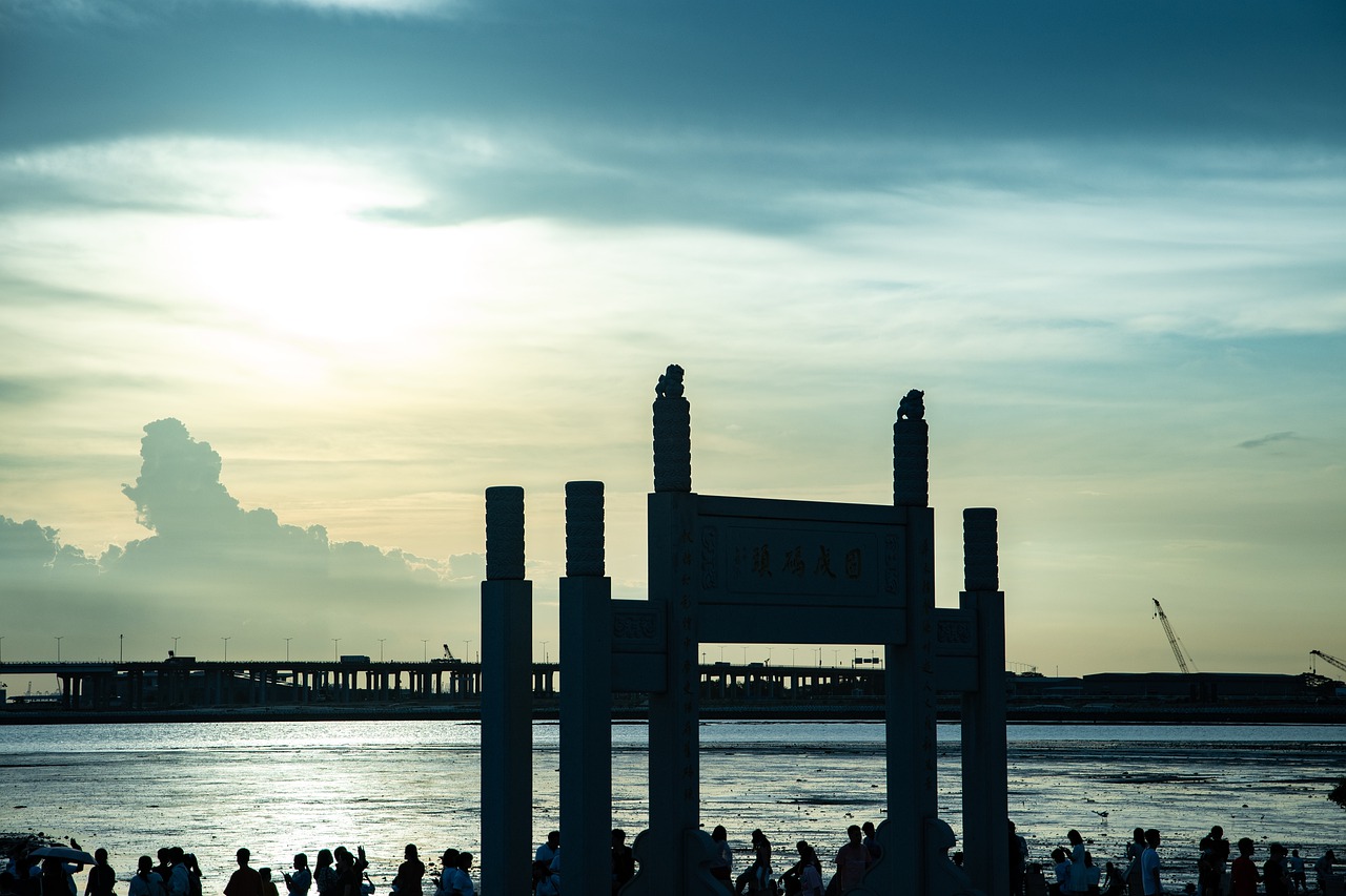 Archway The Sea Beach Sunset - 再吃一碗不吃 / Pixabay