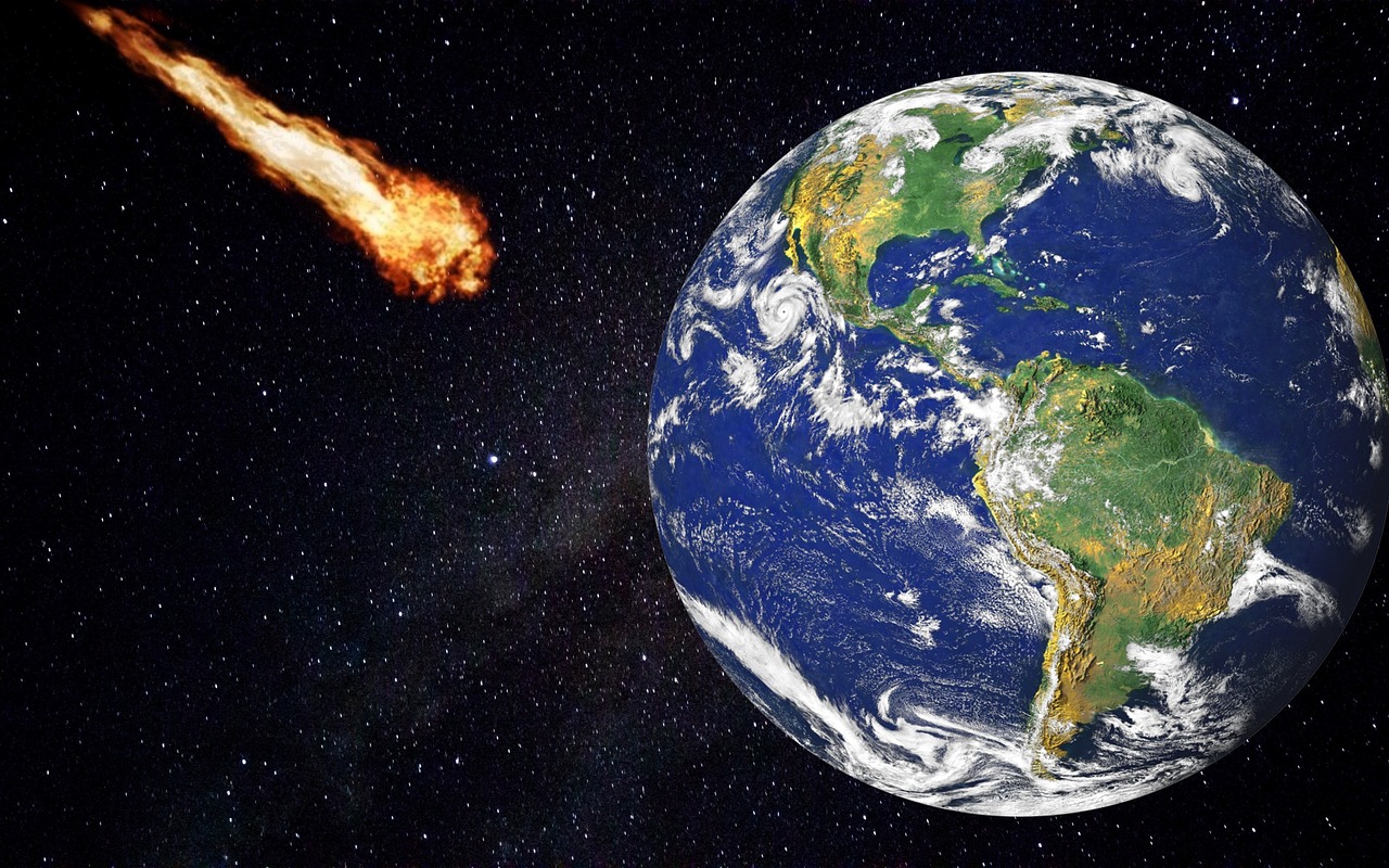 Asteroid Comet Meteorite Asteroid  - 9866112 / Pixabay