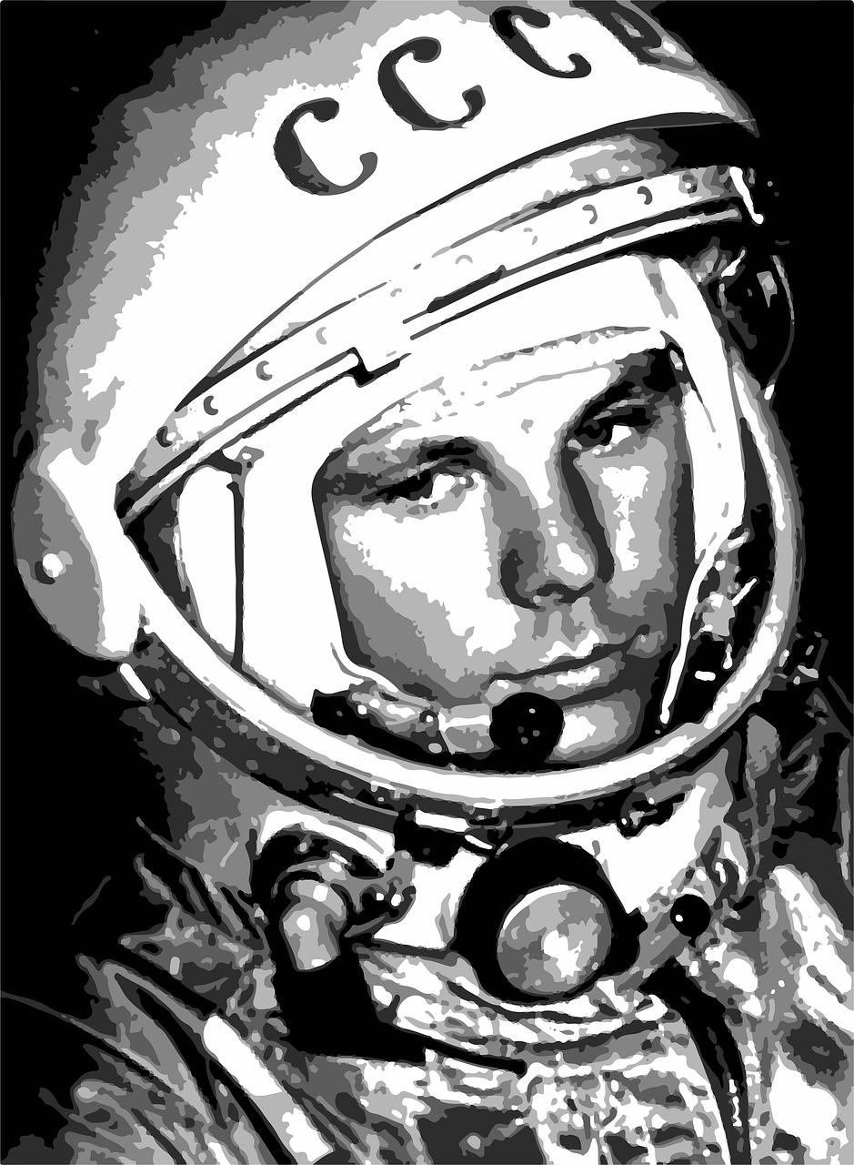 Astronaut Costume Yuri Gagarin Ussr - Victoria_Borodinova / Pixabay