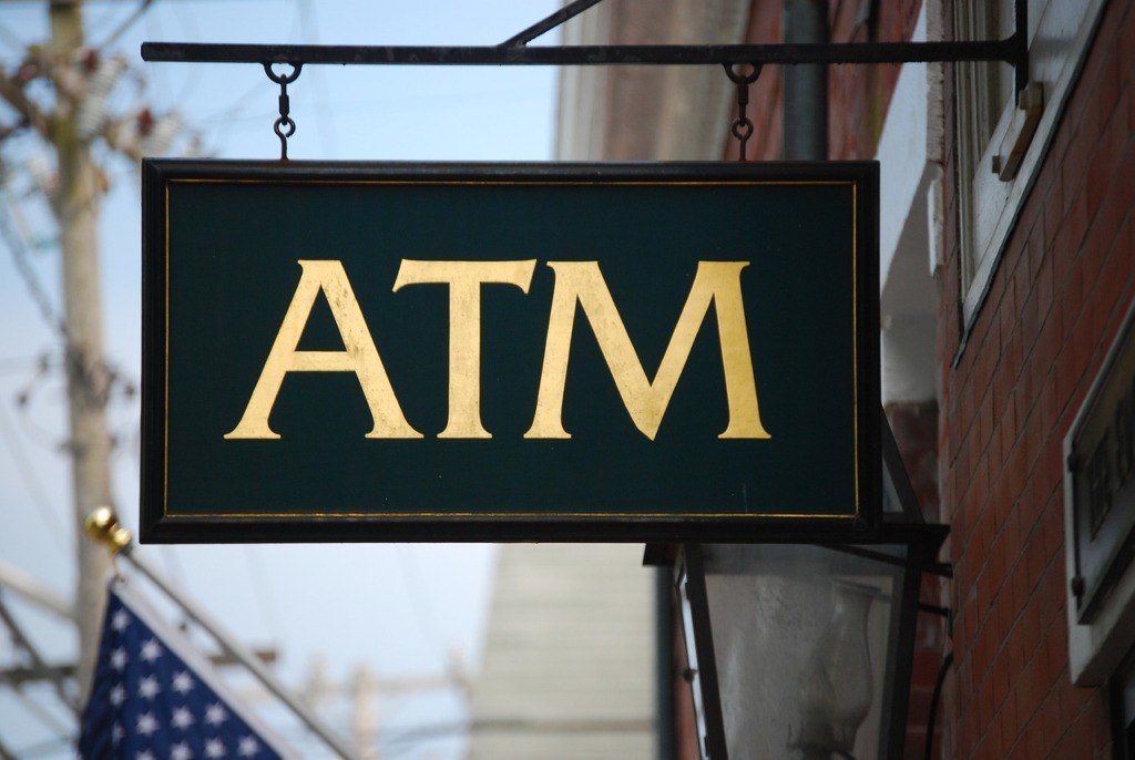 Atm Sign Bank Financial Street  - don2365 / Pixabay