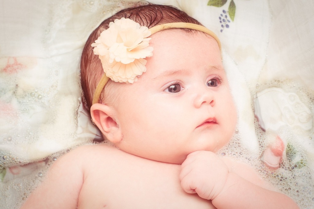 Baby New Born Flower Face Eyes  - shuttersupstudios / Pixabay