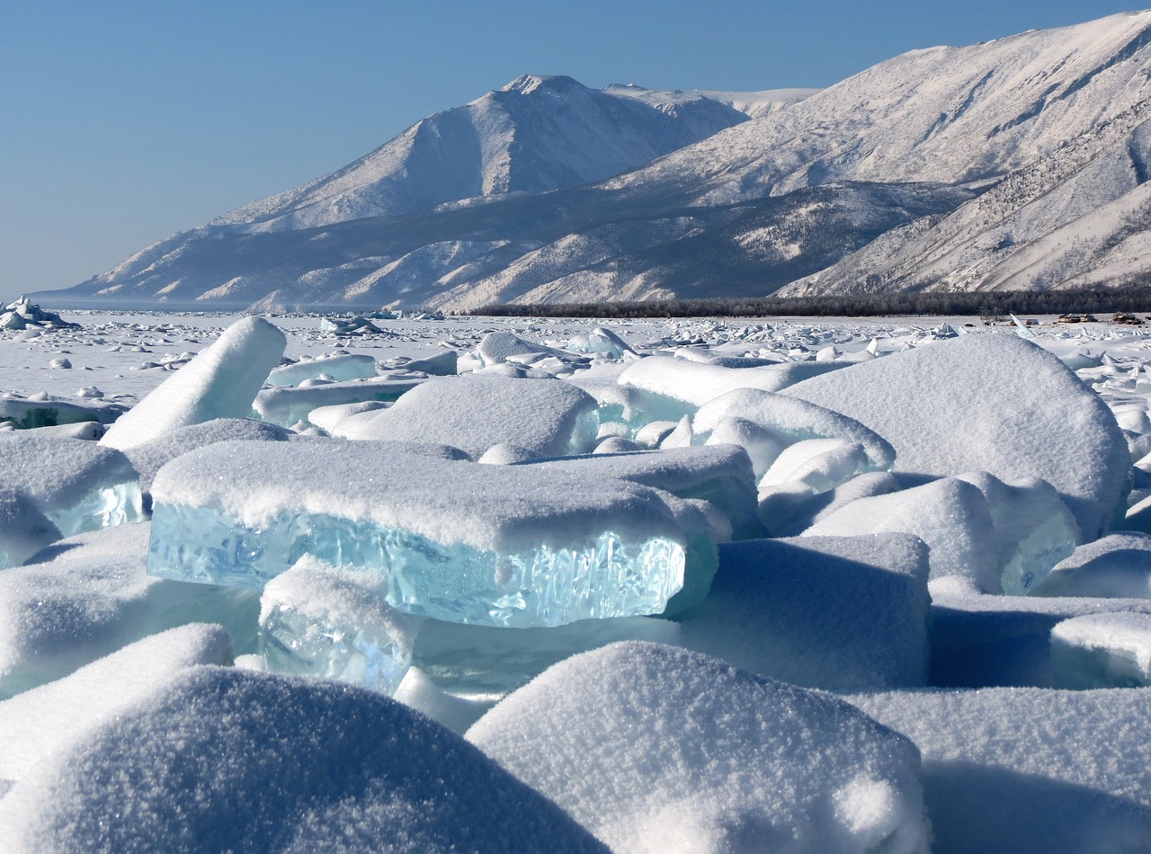Baikal Lake Ice Winter Hummocks  - Natalia_Kollegova / Pixabay