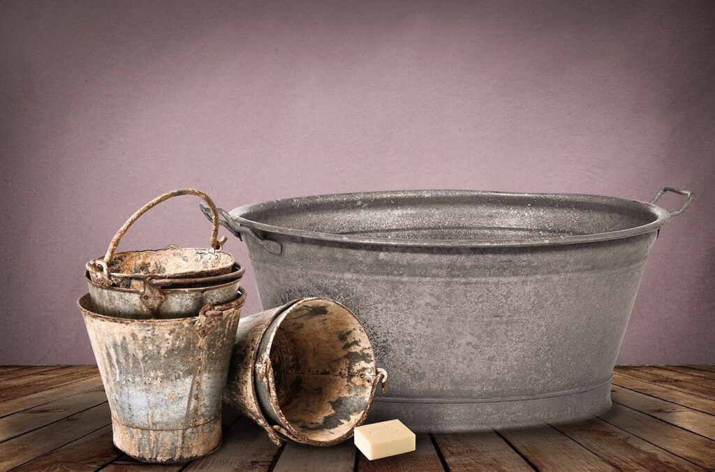 Bath Bucket Soap Baby Newborn  - BiancavanDijk / Pixabay