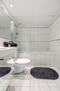 Bathroom Interior Design Toilet  - Lisaphotos195 / Pixabay