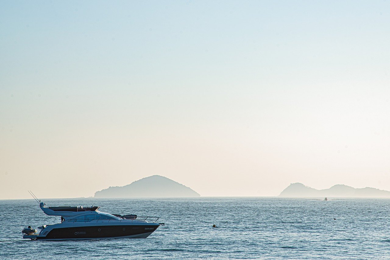 Beach Mar Water Ocean Summer  - costaritadecassias / Pixabay