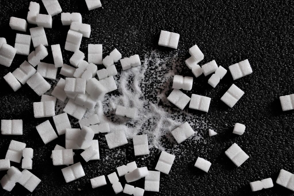 Black And White Cube Sugar Sweet  - pasja1000 / Pixabay