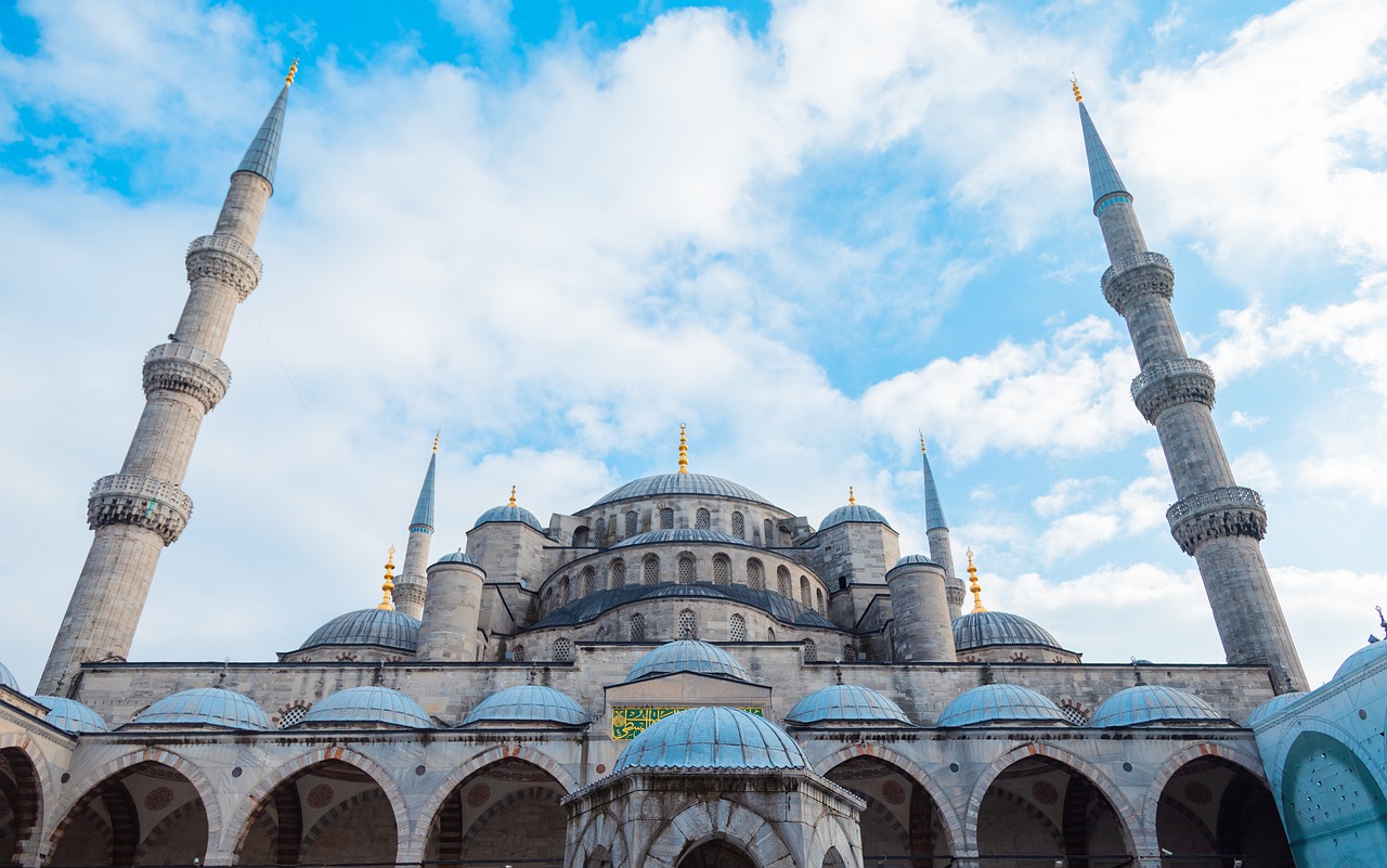 Blue Mosque Istanbul Architecture  - bakhrom_media / Pixabay