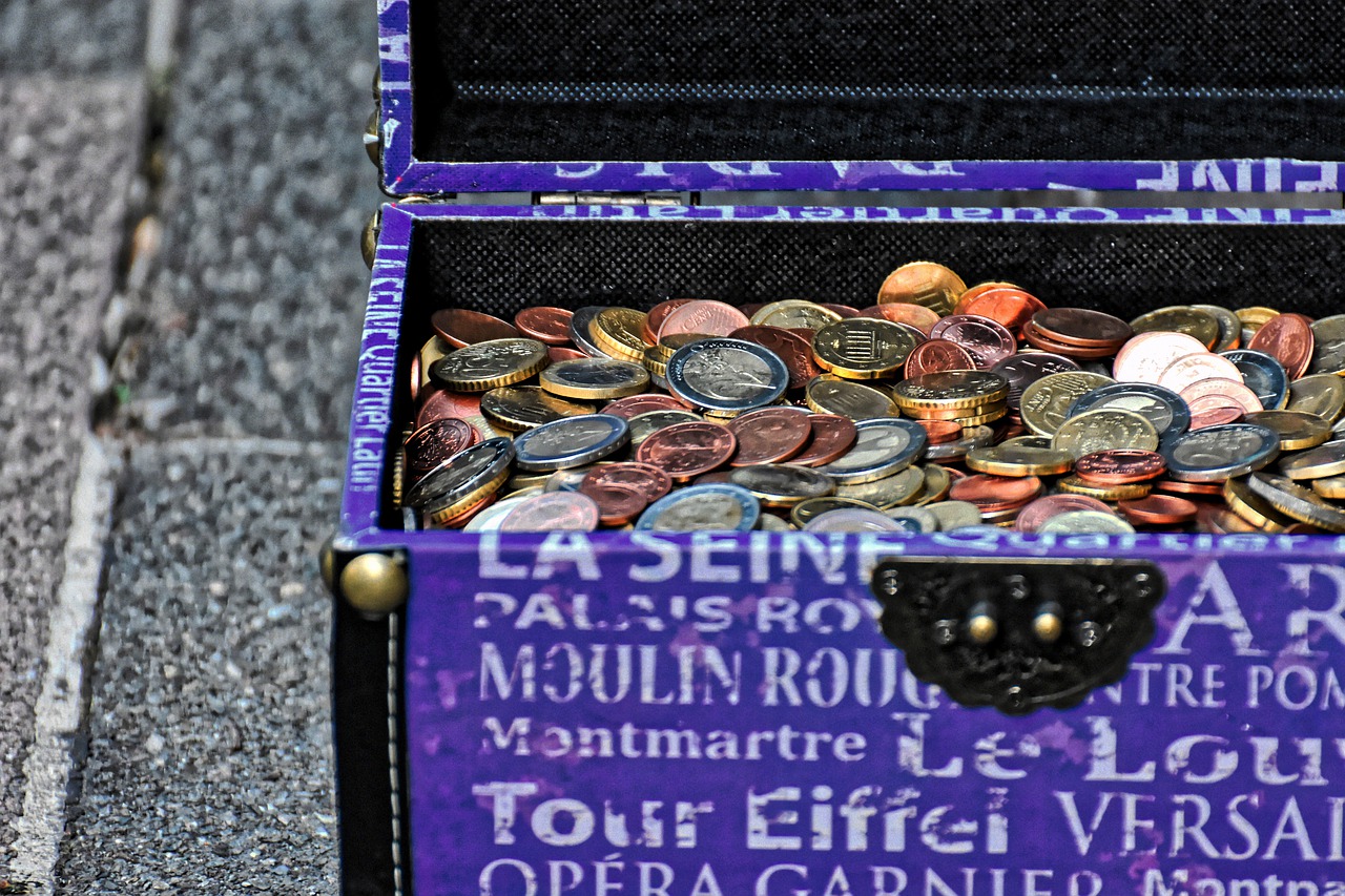 Box Chest Money Coins - Alexas_Fotos / Pixabay