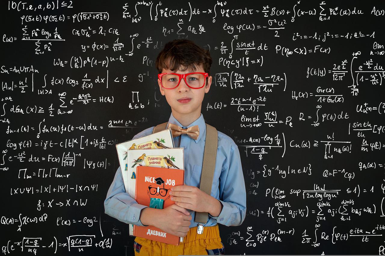 Boy Smart Nerd Teen Glasses - Victoria_Art / Pixabay