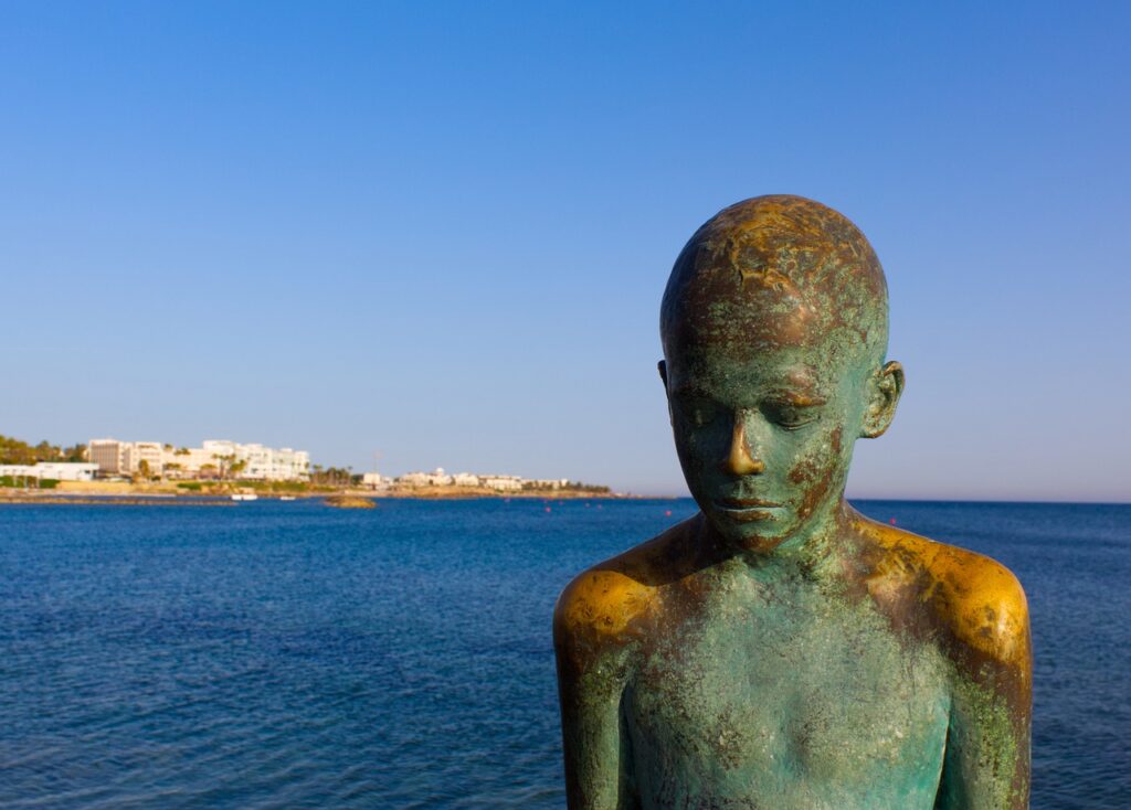Boy Statue Bronze Sea Ocean Sad  - Nicholas_Demetriades / Pixabay