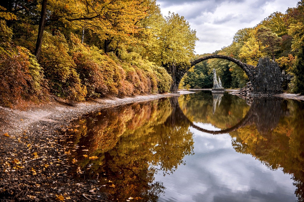 Bridge Autumn Devil S Bridge  - Paul_Stachowiak / Pixabay