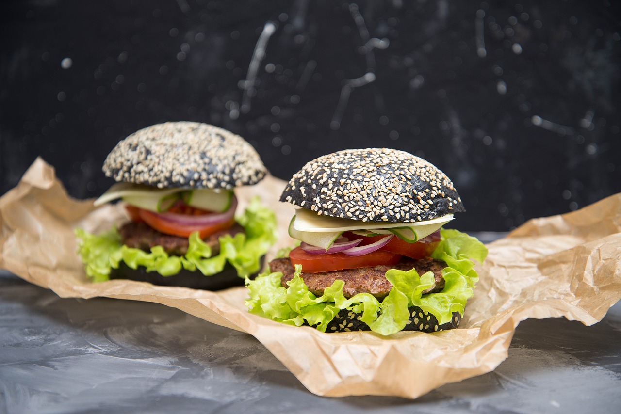Burger A Sandwich Hamburger  - Иликаева_Динара / Pixabay