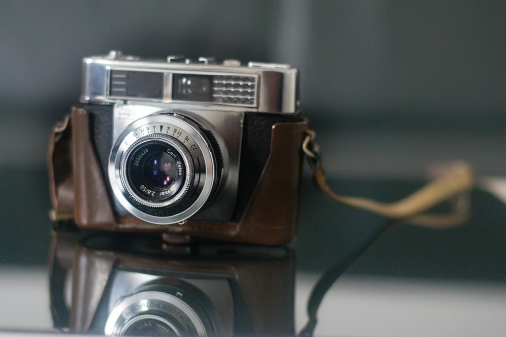 Camera Analog Film Photography  - jonny_me / Pixabay