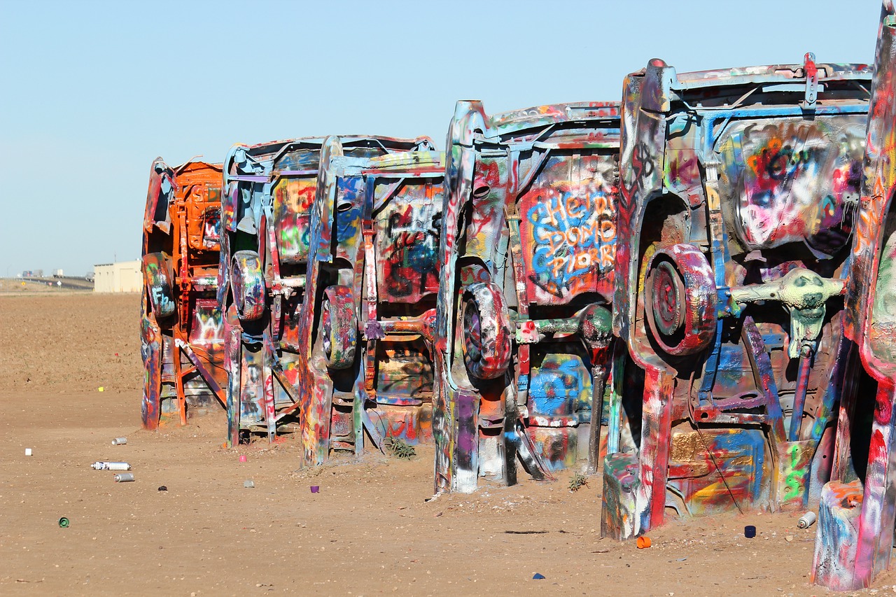 Cars Cadillac Ranch Cadillac Usa  - rosylein67 / Pixabay