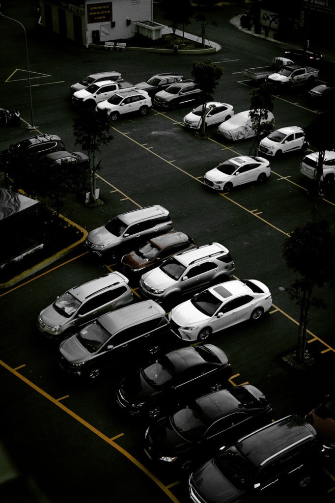 Cars Parking Lot Parking Garage  - KevinLeung78 / Pixabay