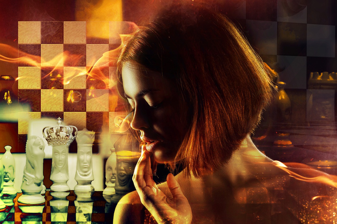 Chess Woman Photo Montage Game - LeandroDeCarvalho / Pixabay