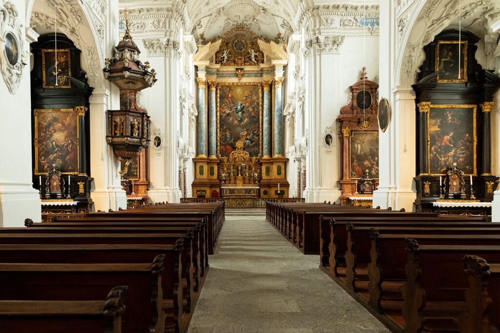 Church Inside Architecture  - marcelkessler / Pixabay