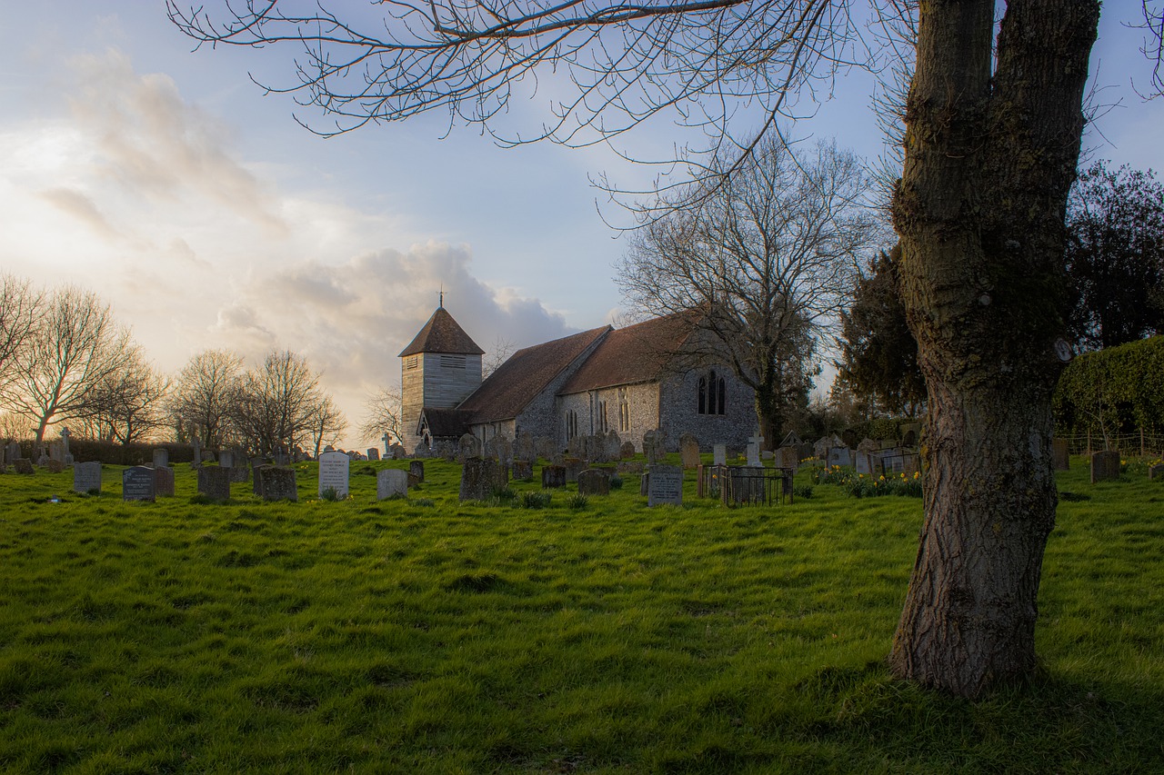 Church Religion Saxon English  - hantsgirl / Pixabay