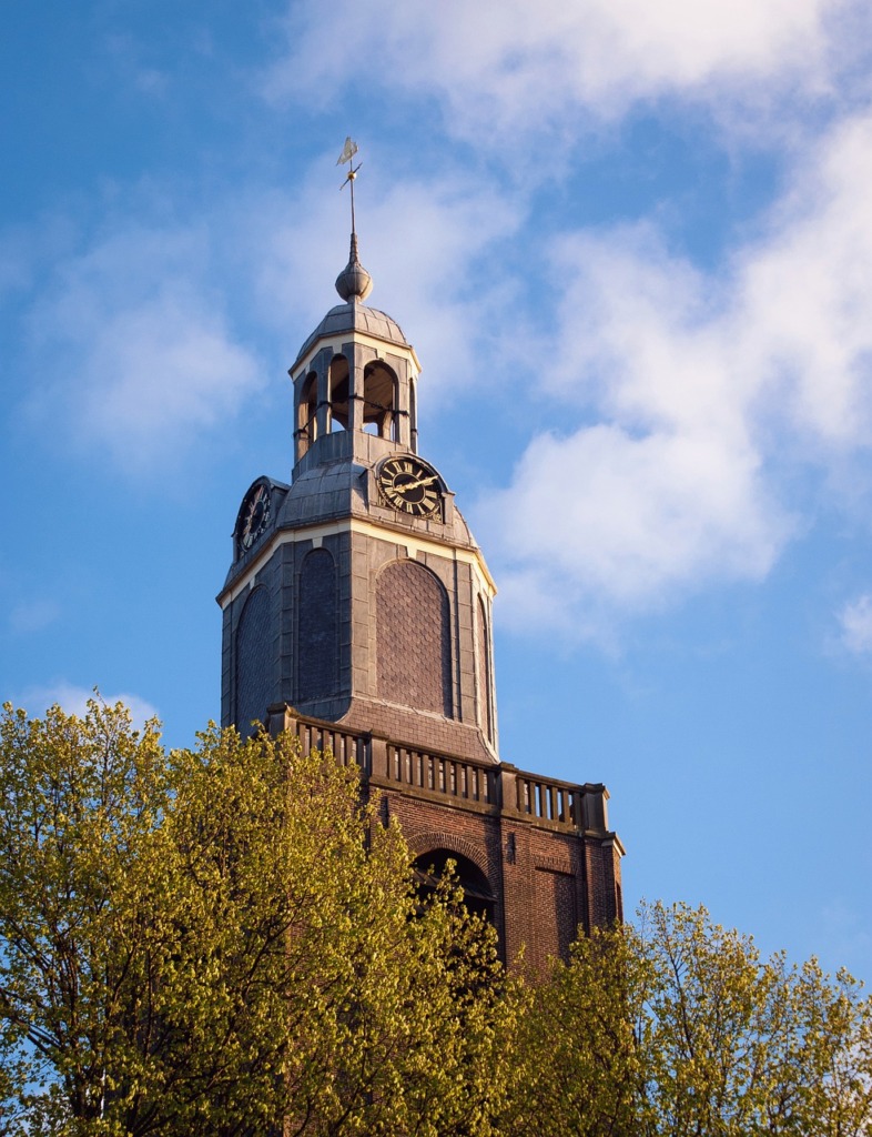 Church Tower Vlaardingen Clock Sky  - Creaddeman / Pixabay
