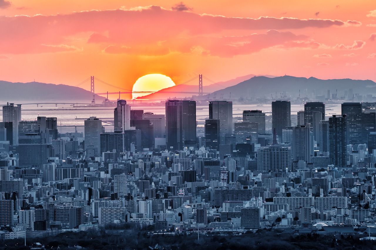 City Sunset Travel Tourism  - Kanenori / Pixabay