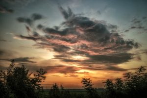 Clouds Cloud Cover Storm Evening  - Arcaion / Pixabay