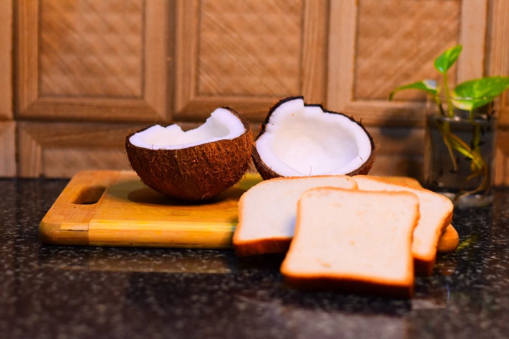 Coconut Tropical Fruit Fruit Food  - seemyfotos / Pixabay