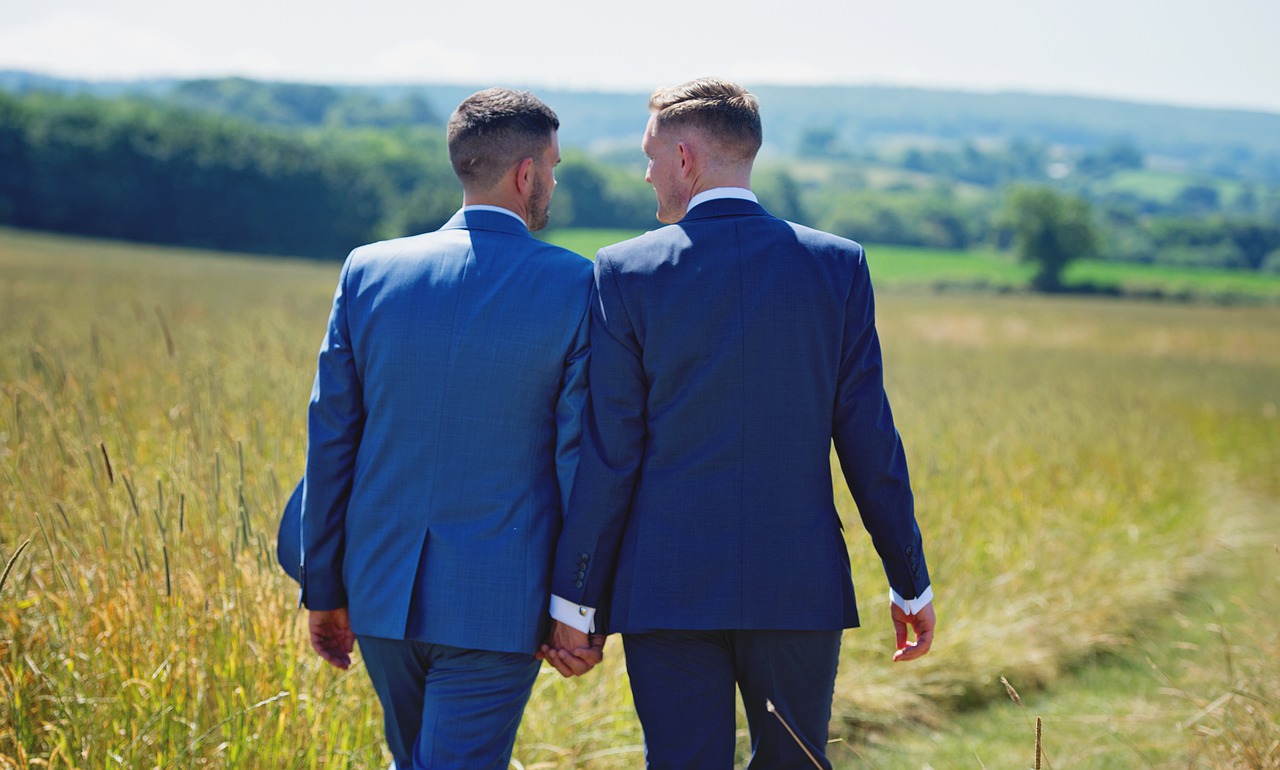 Couple Man Love Homosexual  - LollipopPhotographyUK / Pixabay