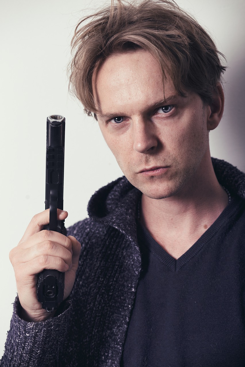 Crime Police Drama Mysterious Gun  - Sammy-Williams / Pixabay