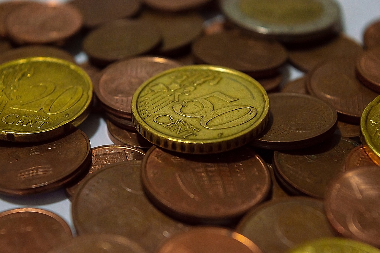 Currency Money Saving Cash  - MarkStock / Pixabay