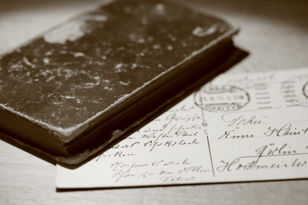 Diary Postcard Monochrome Old  - Joa70 / Pixabay