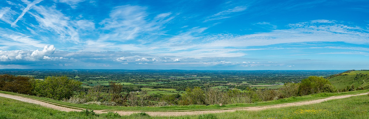 Ditchling Beacon Landscape Panorama  - PicGaz-Photography / Pixabay