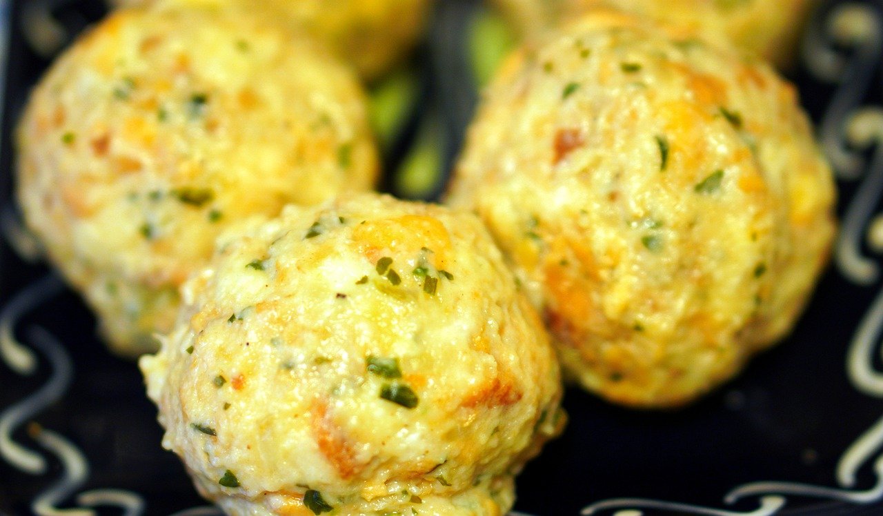 Dumpling Eat Bread Dumplings Cook - matthiasboeckel / Pixabay