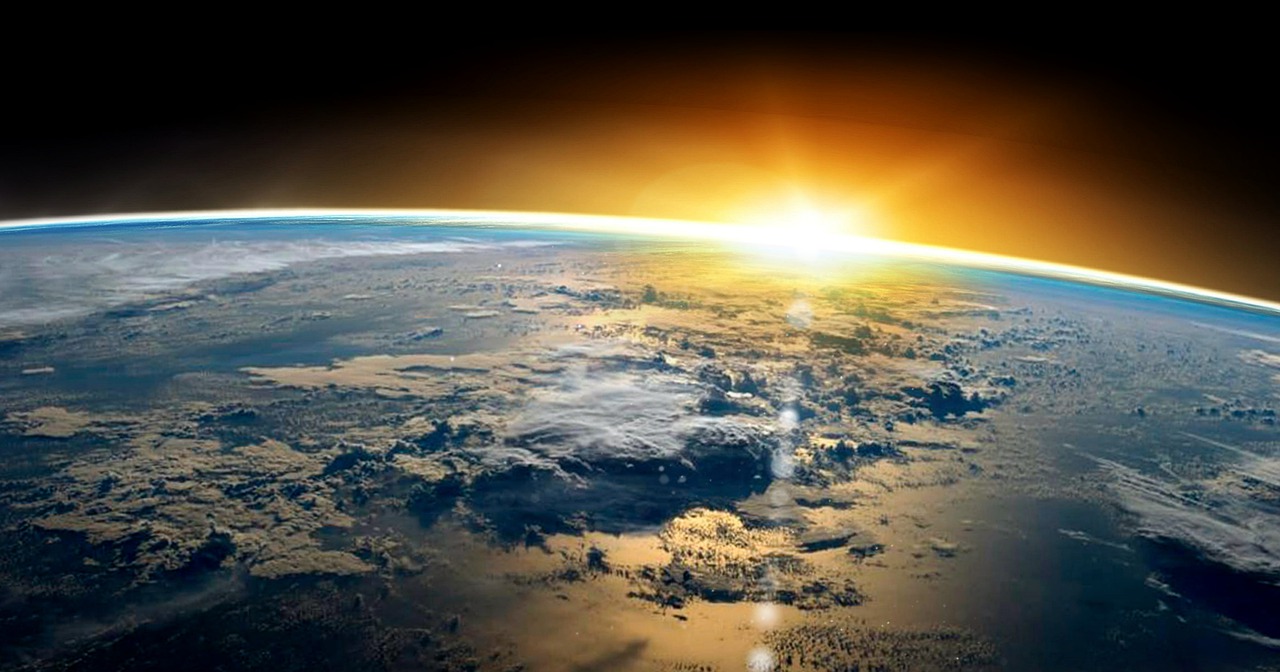 Earth Orbit Sun Sunflare Eclipse - Placidplace / Pixabay