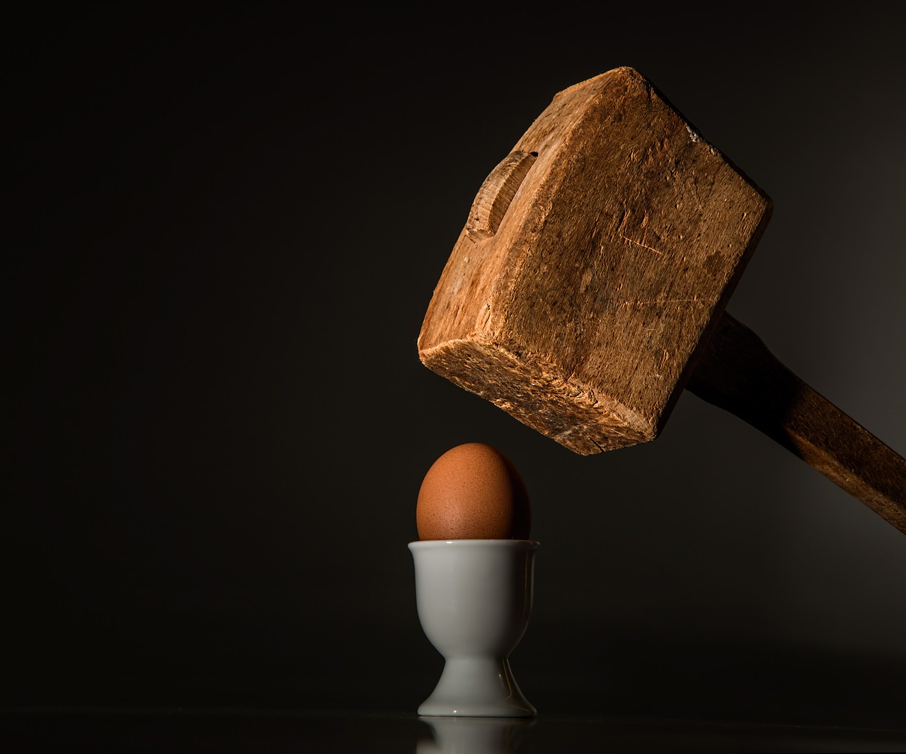 Egg Hammer Hit Beat Fragile - stevepb / Pixabay