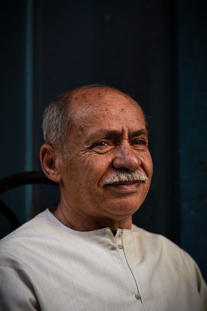 Egypt Man Elderly Portrait Street  - Omar_Abozeid / Pixabay