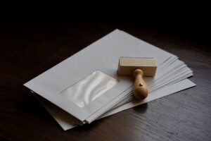 Envelopes Letters Wooden Stamp  - webandi / Pixabay