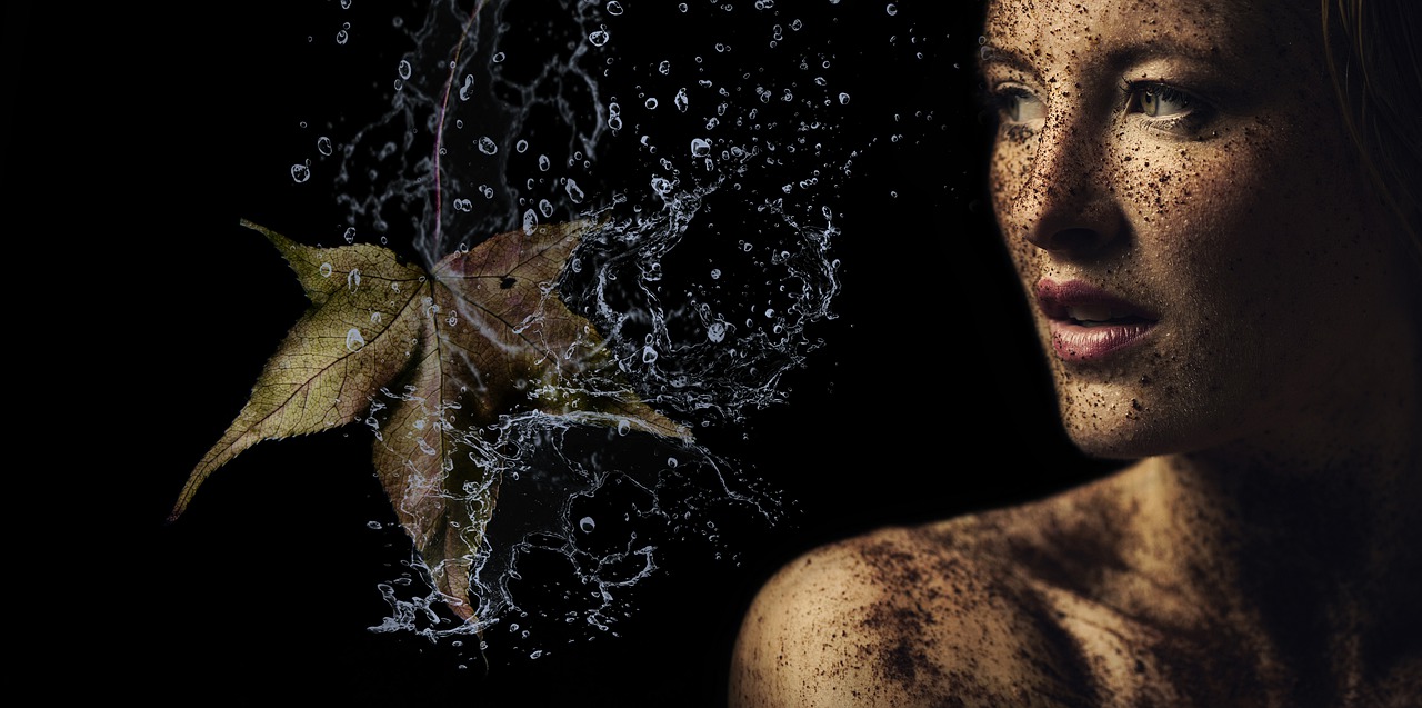 Eva Foliage Divine Light Beauty - Ri_Ya / Pixabay