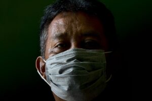 Face Mask Surgical Mask Plague  - pisauikan / Pixabay