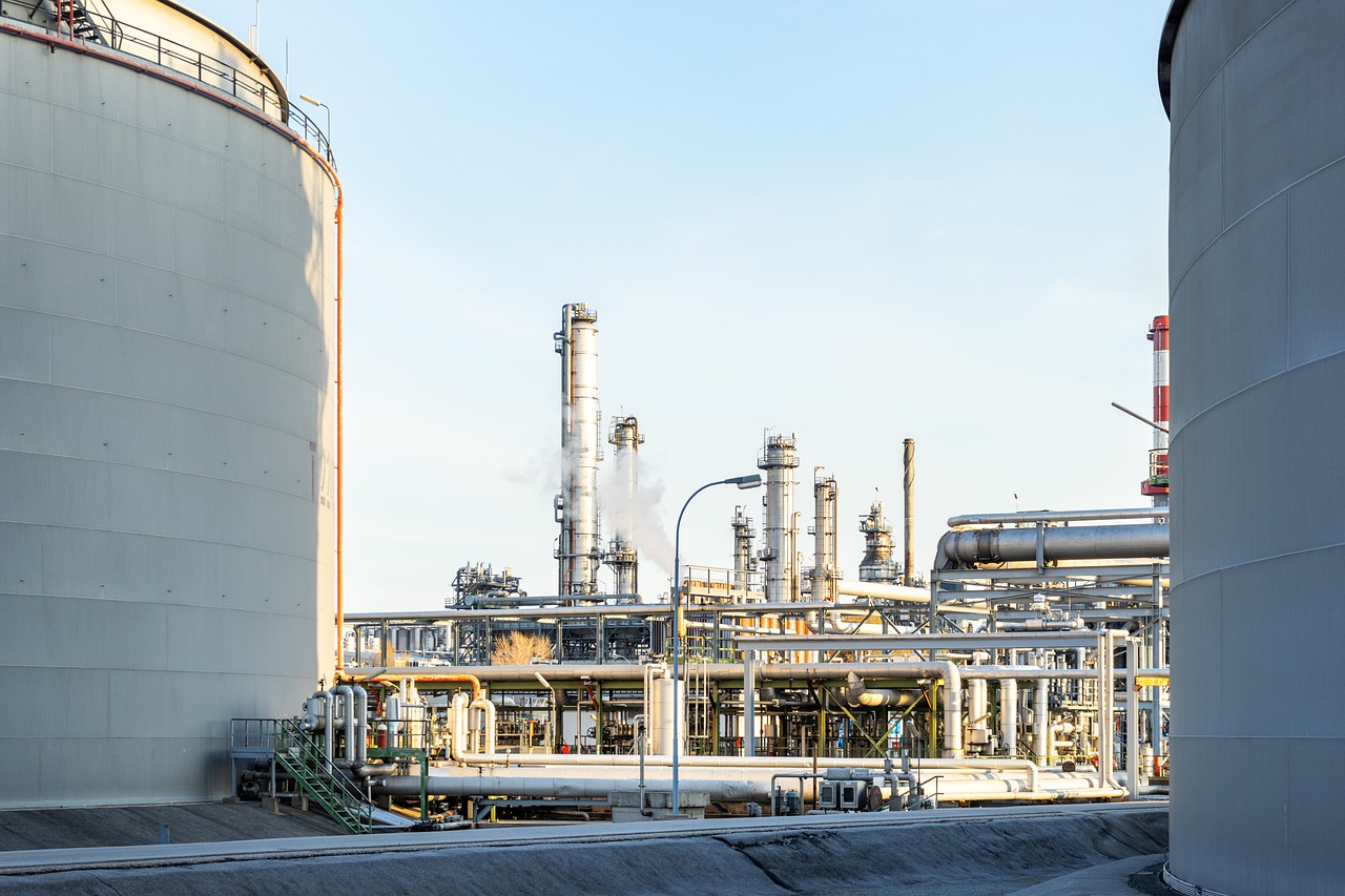 Factory Production Industry  - anikinearthwalker / Pixabay
