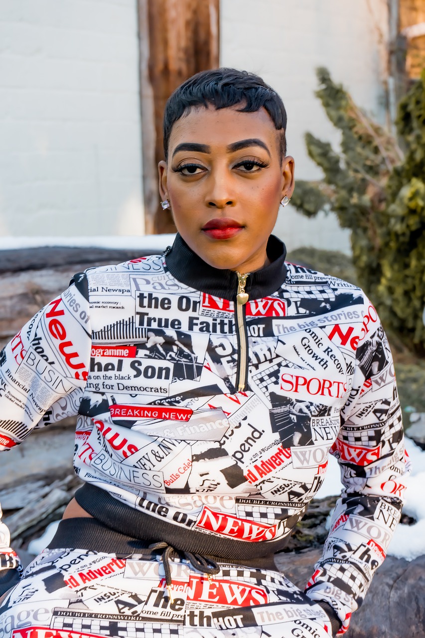 Fashion Black Woman Portrait - alisadyson / Pixabay