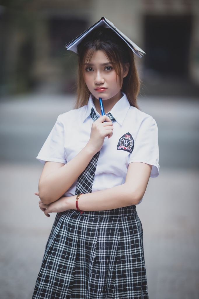 Fashion School Uniform Girl  - TieuBaoTruong / Pixabay