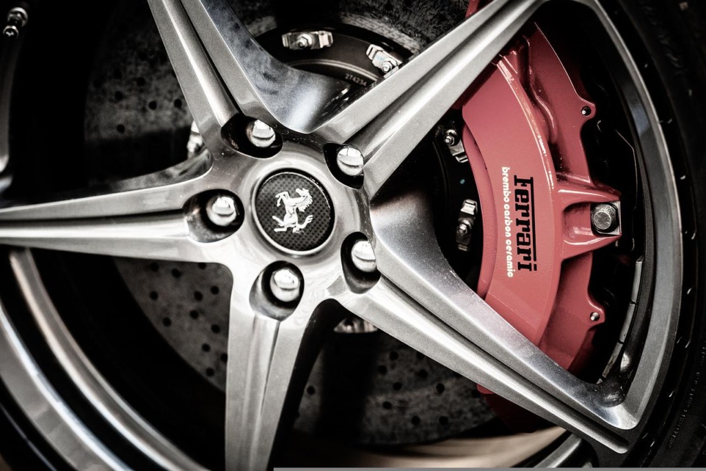 Ferrari Car Wheel Brake Vehicle  - picturexphotobnb / Pixabay