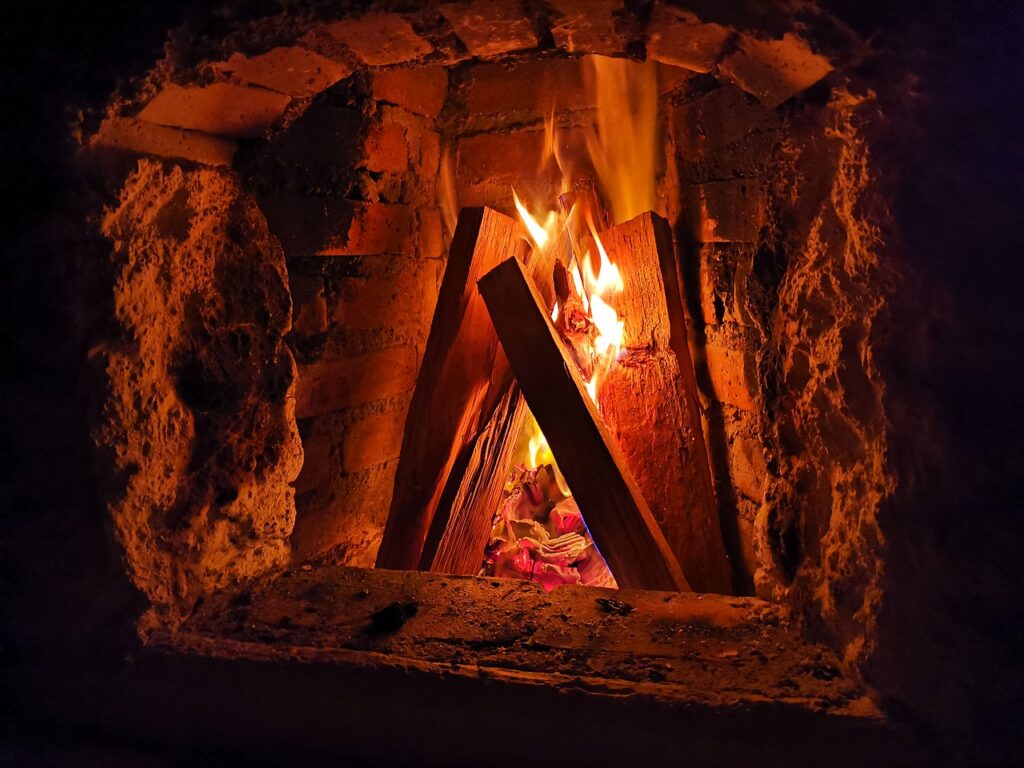 Fireplace Fire Flame Hot Heat  - jcgpaz / Pixabay